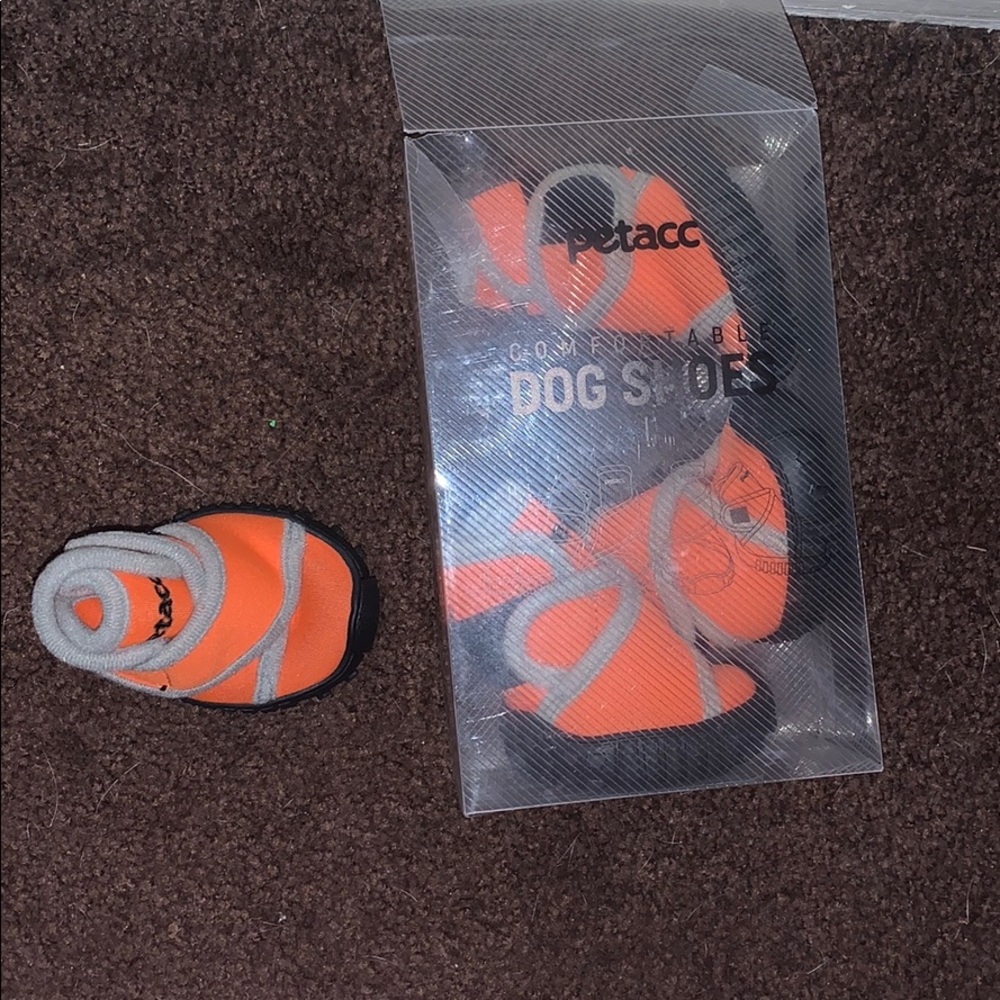 Petacc dog shoes